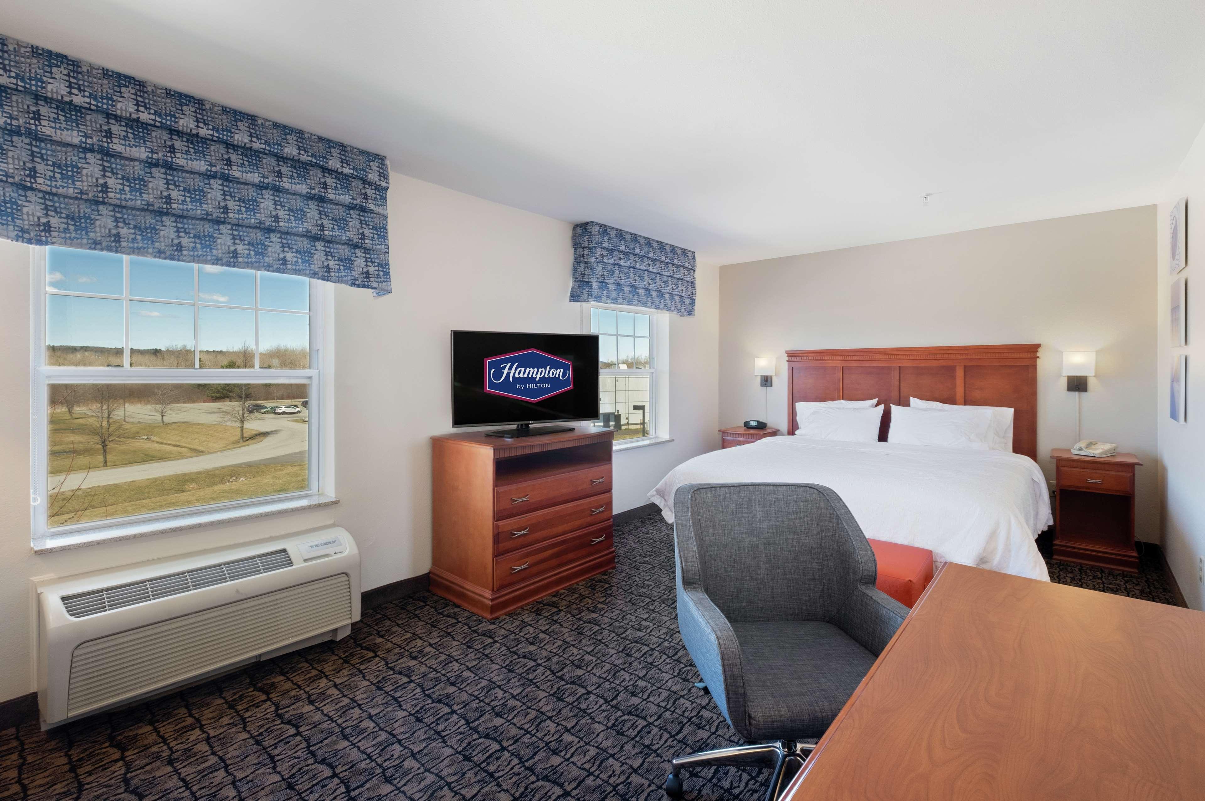 Hampton Inn & Suites Rockland Thomaston Exterior photo