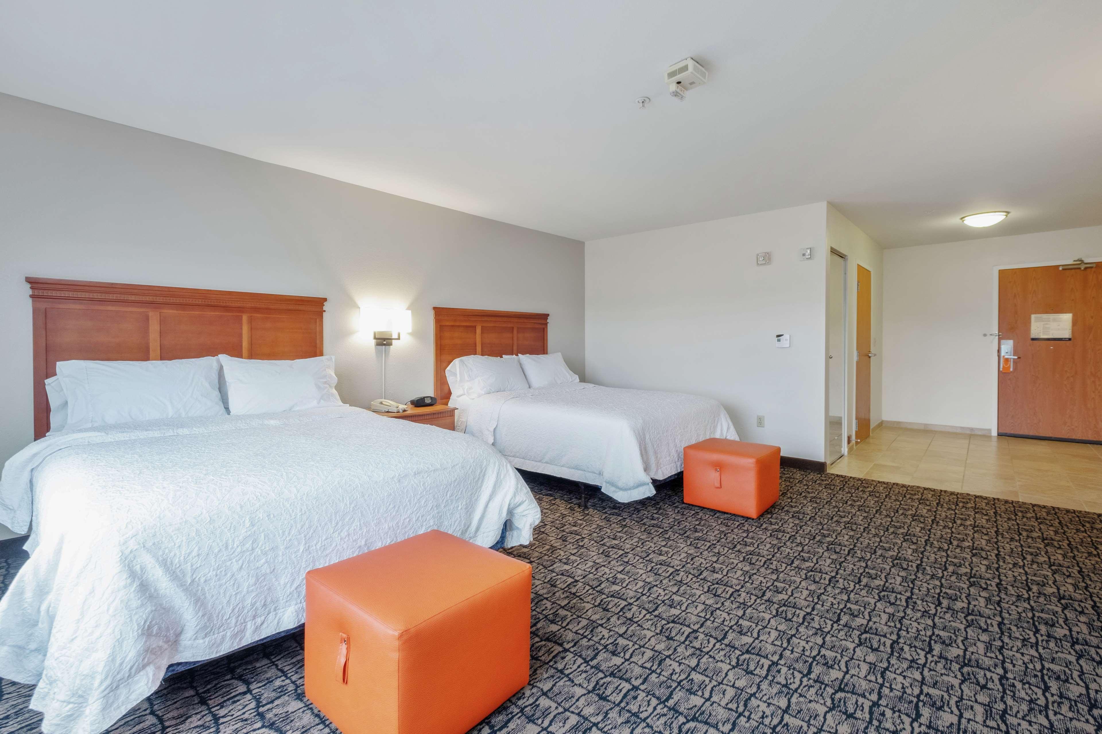 Hampton Inn & Suites Rockland Thomaston Exterior photo