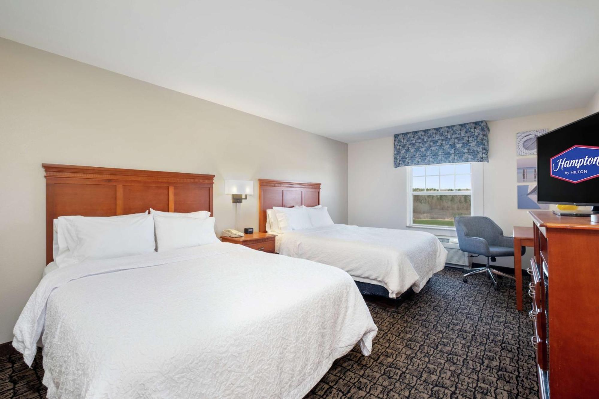 Hampton Inn & Suites Rockland Thomaston Exterior photo
