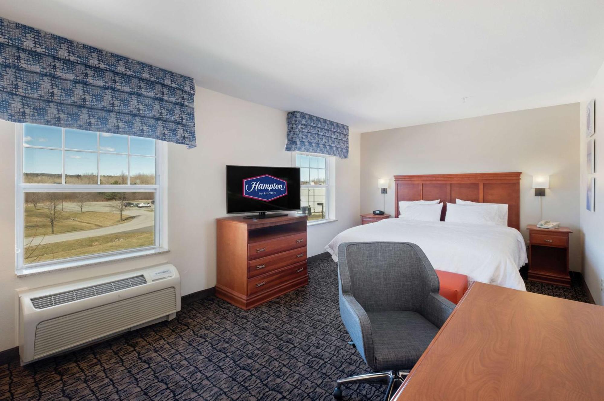 Hampton Inn & Suites Rockland Thomaston Exterior photo